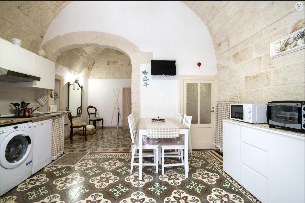 Chiarina Rooms 2 Polignano a Mare Bagian luar foto