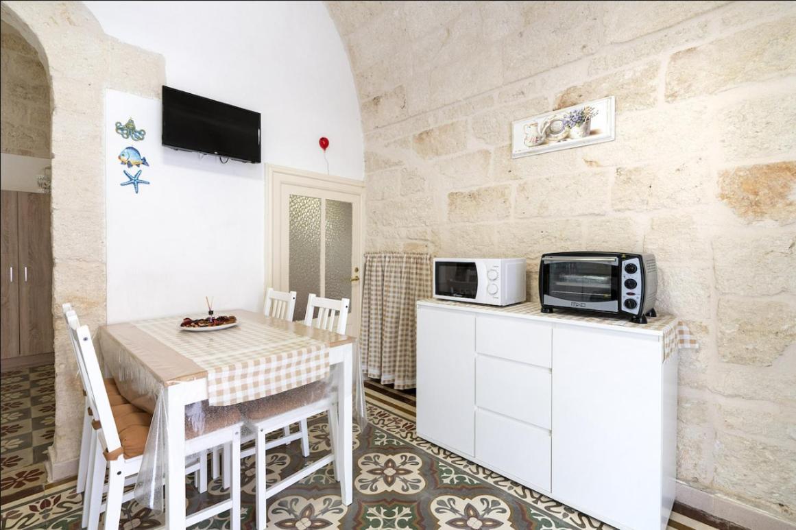 Chiarina Rooms 2 Polignano a Mare Bagian luar foto