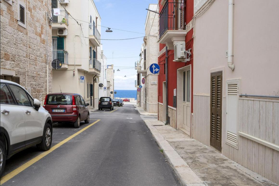 Chiarina Rooms 2 Polignano a Mare Bagian luar foto